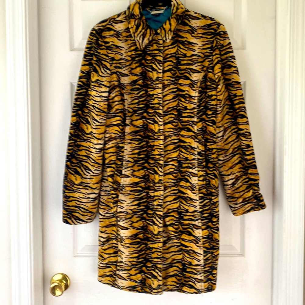 Vintage Guess tiger print light coat